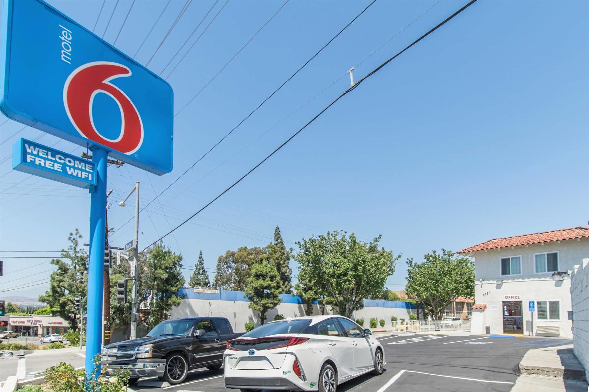 Motel 6-Orange, Ca - Anaheim Extérieur photo